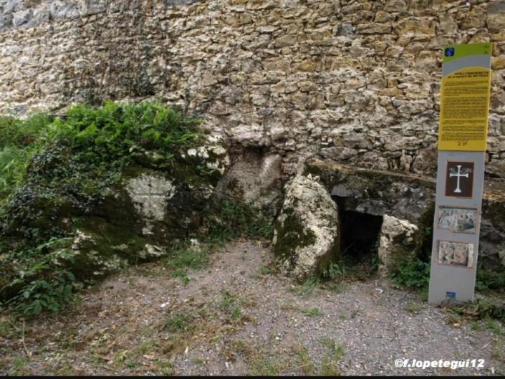Casa La Cruz A 2Km De Onís エクステリア 写真